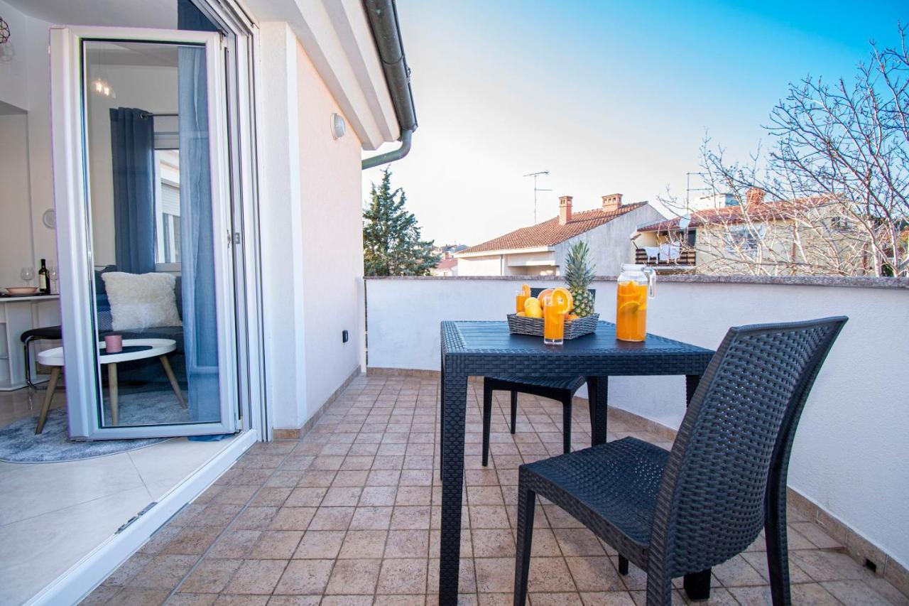 Apartment Sun Pula Exterior photo